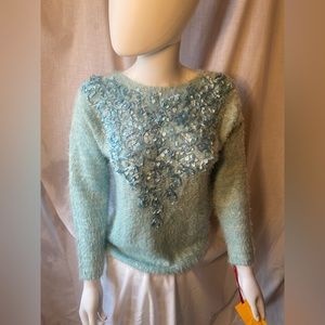 NWT Ruby Red sweater in glacier